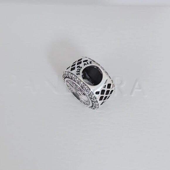Pandora Disney 100 Disneyland Paris Charm Minnie Mouse Bead S925 Silver with box - Picture 3 of 6